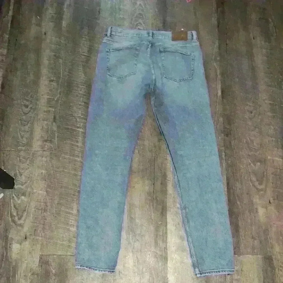 H&M straight leg jeans - Picture 2 of 5